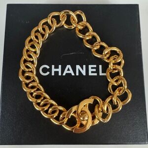 Chanel CC Chunky Turnlock Necklace 95A 24k Gold Plated Authentic CoA